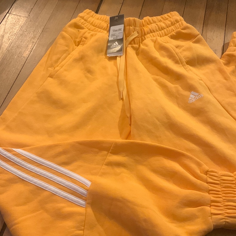 Adidas sweatpants